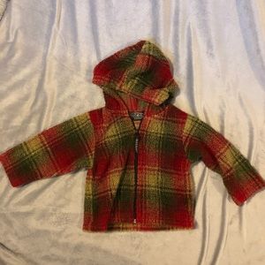 Black Diamond size 2 zip jacket / sweater fuzzy